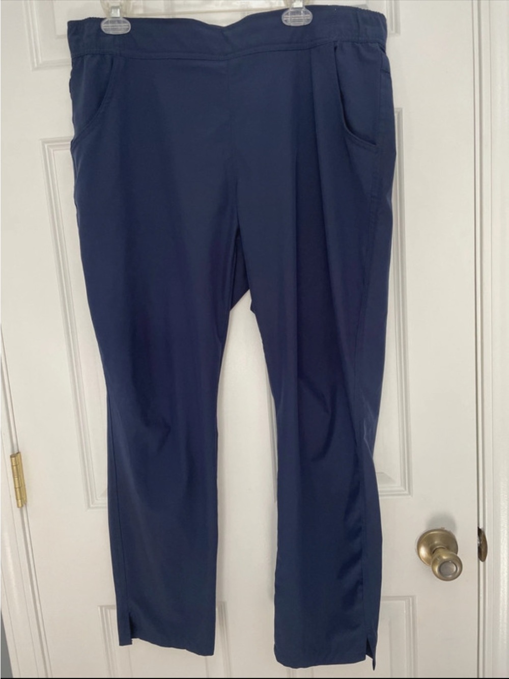 Eddie Bauer Traveler Pants navy size Large